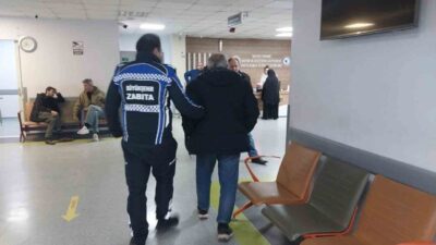 Kocaeli’de belediye ekipleri, hafta sonu etkili olan kış şartlarında trafik