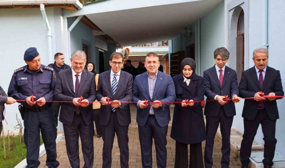 Bilecik’te Açık Cezaevi’nde mesleki eğitim dönemi başladı Bilecik’in Gölpazarı ilçesinde hükümlüler için Açık Cezaevi’nde mesleki eğitim dönemi