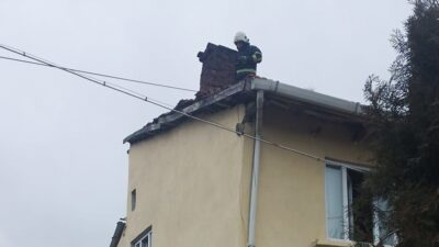 Bilecik’te meydana gelen baca yangını itfaiyenin anında müdahalesiyle büyümeden söndürüldü.