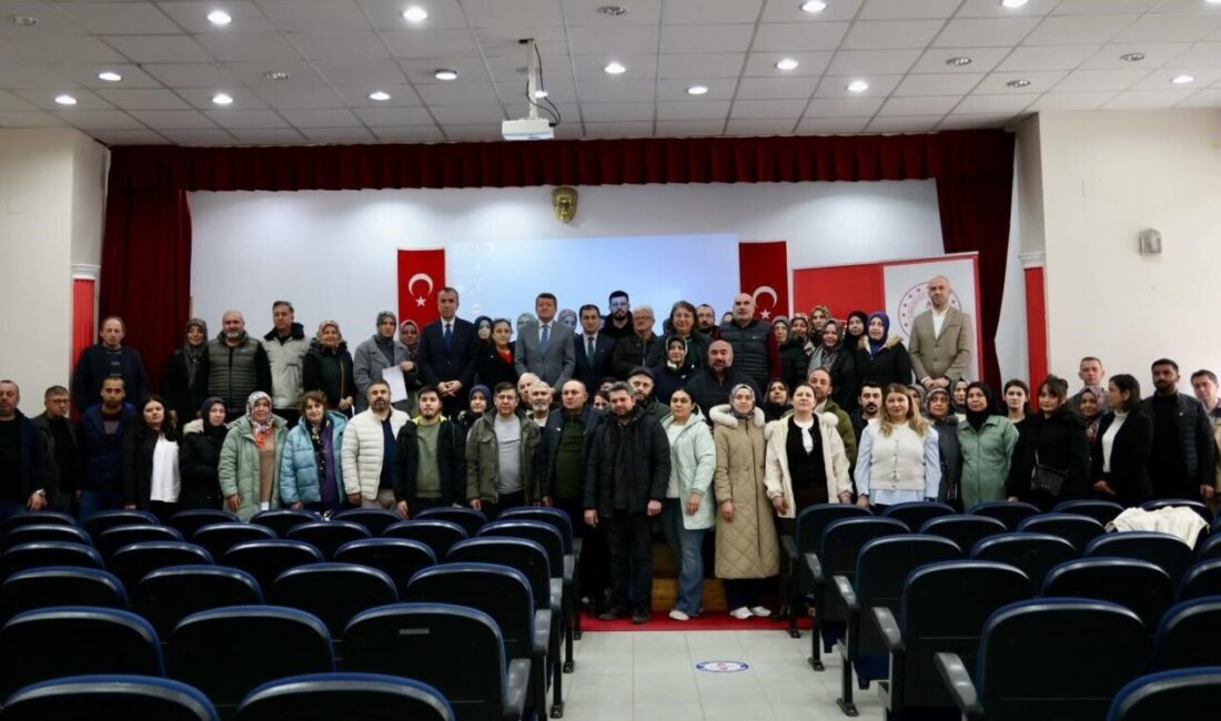 Bilecik’te okul kantinlerine gıda güvenliği semineri düzenlendi. Bilecik Rehberlik ve