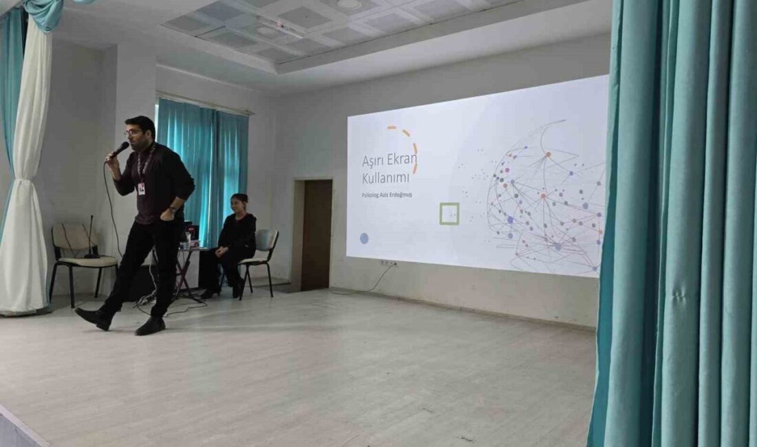 Bilecik’in Osmaneli ilçesinde sosyal medya bağımlılığına karşı öğrencilere yönelik farkındalık