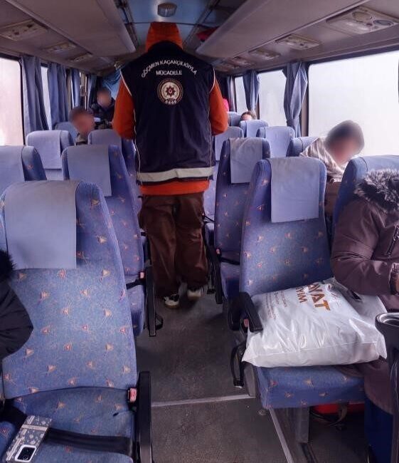 Bilecik genelinde yabancı uyruklu şahıslara yönelik denetim gerçekleştirildi. Bilecik İl