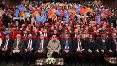 Kocaeli’de düzenlenen AK Parti 114. Genişletilmiş İl Danışma Meclisi toplantısında