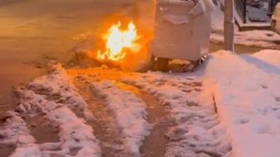 Bilecik’te bir çöp konteynırı yanına bırakılan eşyalar alev aldı. Olay;