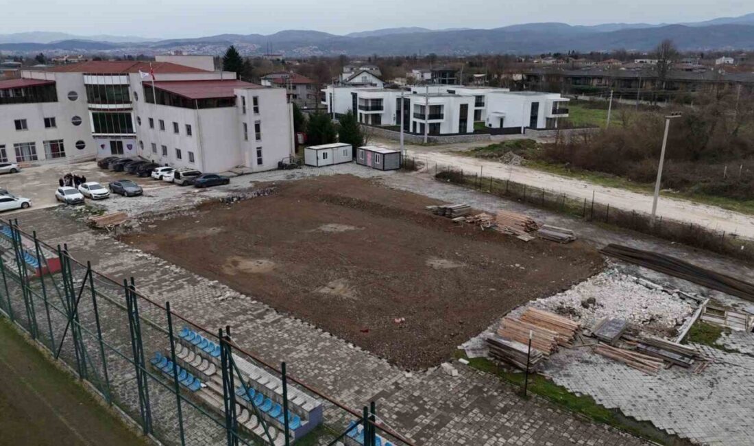 Spora ve sporcuya yönelik yatırımlarını yeni projelerle sürdüren Düzce Belediyesi,