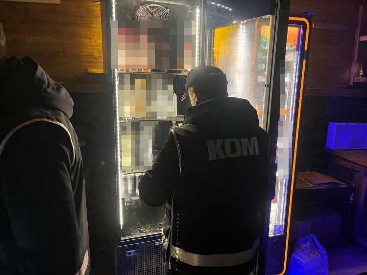 Düzce’de eğlence mekanlarına sıkı denetim Yılbaşında Kaçakcılık ve Organize Suçlarla Mücadele Şube ekipleri il merkezinde