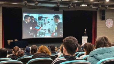 Düzce’de eğitim gören lise öğrencilerine yönelik düzenlenen programda, Milli Savunma