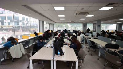 Gebze Belediyesi, ilçe genelindeki 6 kütüphanesiyle vatandaşlara modern ve erişilebilir