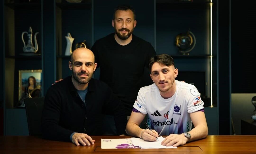 TFF 2. Lig ekibi Gebzespor, transfer çalışmaları kapsamında sol bek