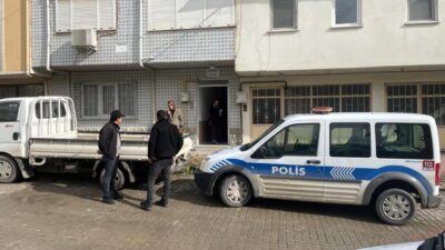 Sakarya’nın Pamukova ilçesinde yaklaşık 8 ay önce kaybettiği eşinin mezarını