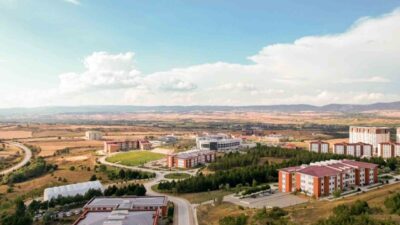 Kastamonu Üniversitesi bünyesinde Meslek Yüksekokullarında yer alan 10 program, Mesleki