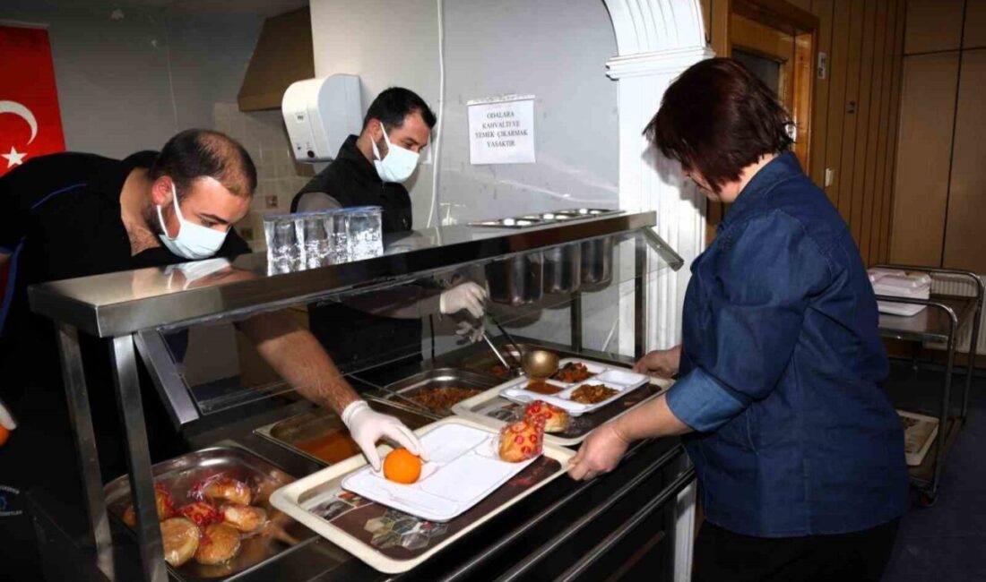 Kocaeli’nin İzmit ilçesinde bulunan konaklama merkezi, il dışından kente tedavi