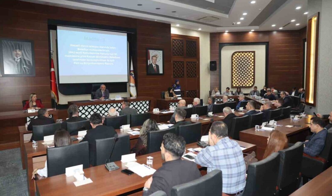 Körfez Belediye Başkanı Şener Söğüt, 2026 yılının ilk meclis toplantısında