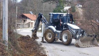 DÜZCE (İHA) – Düzce İl Özel İdaresi tarafından, köy yollarında