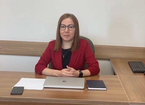 Düzce Üniversitesi Eğitim Fakültesi Öğretim Üyesi Doç. Dr. Filiz Evran