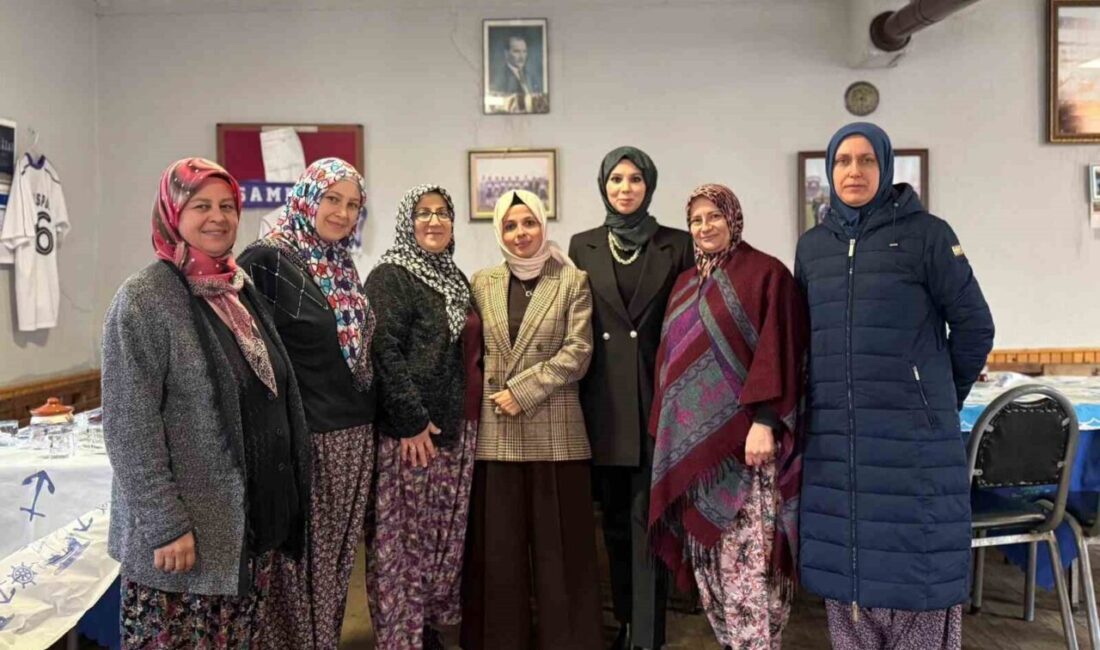 Bilecik Valisi Faik Oktay Sözer’in eşi Zeynep Sözer ve Pazaryeri