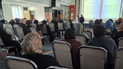 DÜZCE(İHA) – Düzce Sağlık Müdürü Dr. Yasin Yılmaz, kadınların her