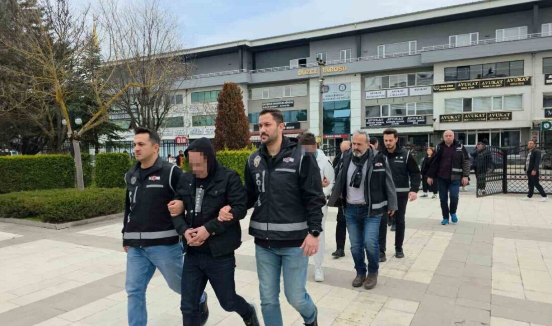Düzce’de sahte kimlikle arazi satmaya çalışan 5 kişilik dolandırıcılık şebekesi,