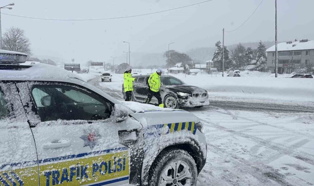 Bolu’da etkili olan yoğun kar yağışı ve olumsuz hava şartları