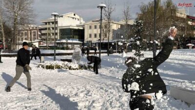 Düzce’yi etkisi altına alan kar yağışı, kentin en uzak misafirlerine