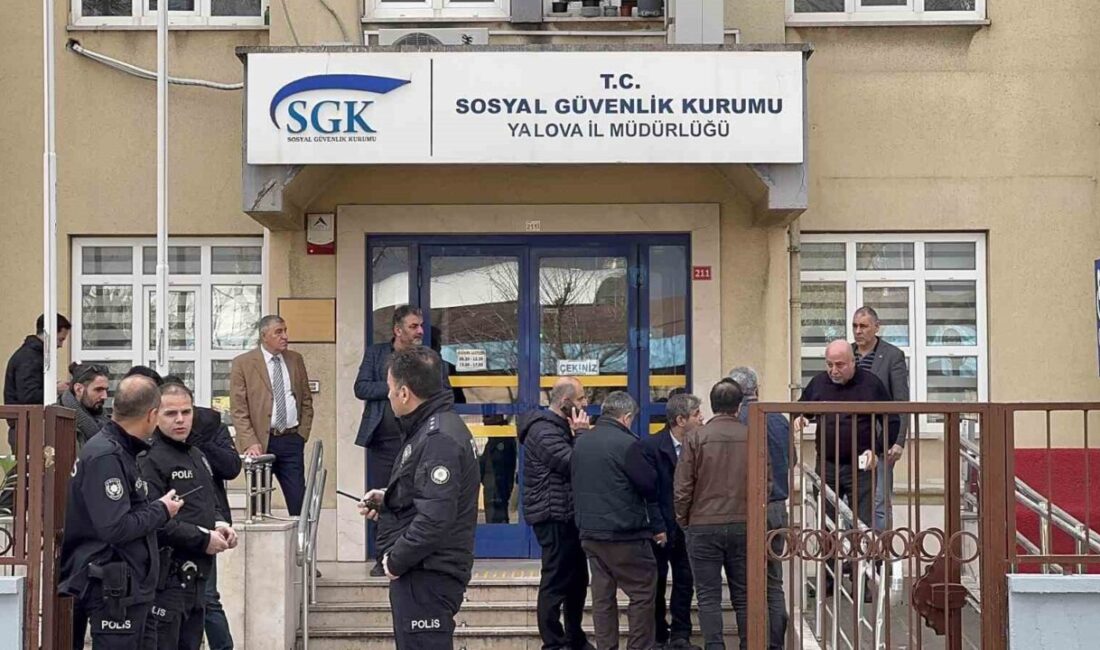 Yalova SGK İl Müdürlüğü avukatına silahlı saldırı Yalova SGK İl Müdürlüğü binasında kurum tarafından icra edilen bir