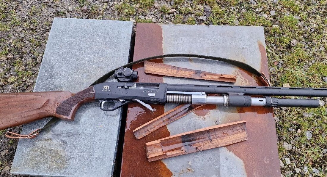 Sakarya’nın Kocaali ilçesinde avlandığı sırada tetiğe basan avcının tüfeği patlayarak