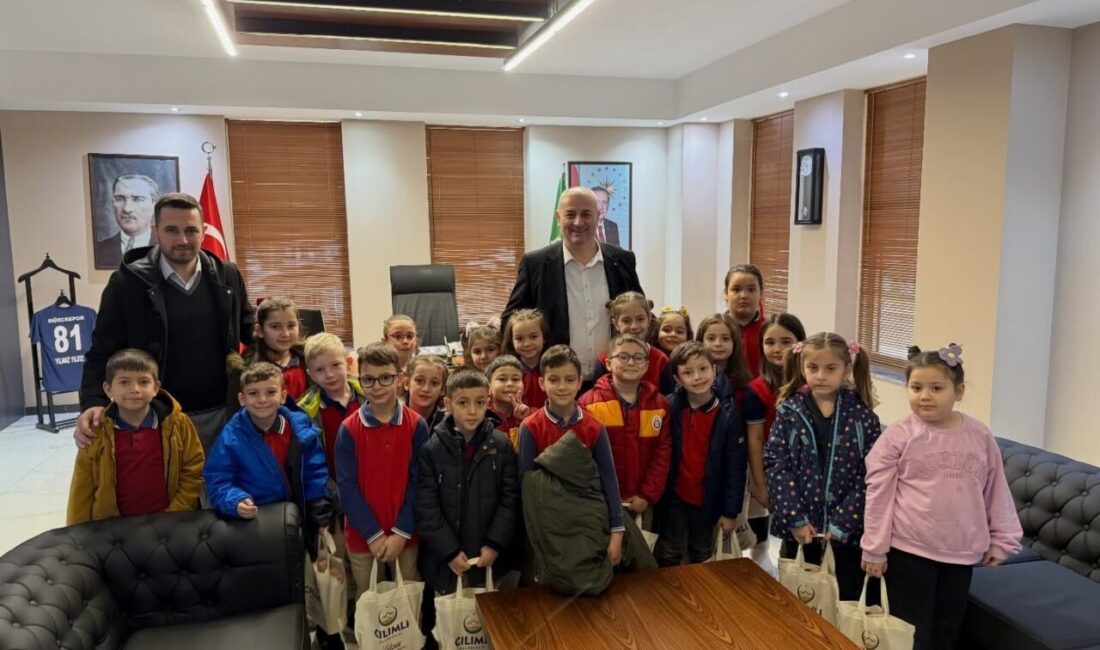 C sınıfı öğrencileri ve sınıf öğretmeni Sinan Orhan’ı ağırladı. Belediye