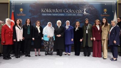 Pazaryeri Belediye Başkanı Zekiye Tekin, ’Köklerden Geleceğe Teşkilat Çalıştayı’na katılarak,