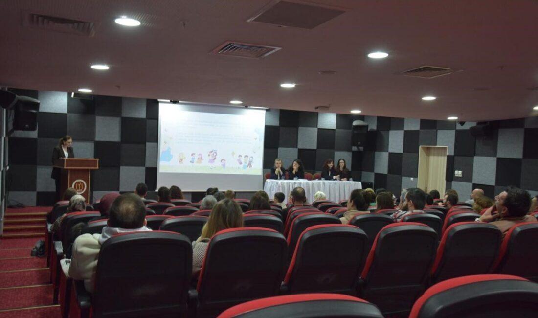 Bilecik Belediyesi, Çocuk Sosyal Tesislerinde öğrenim gören çocukların velilerine yönelik