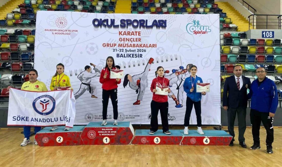 Bilecik Gençlik ve Spor İl Müdürlüğüne bağlı sporcular, Balıkesir’de düzenlenen
