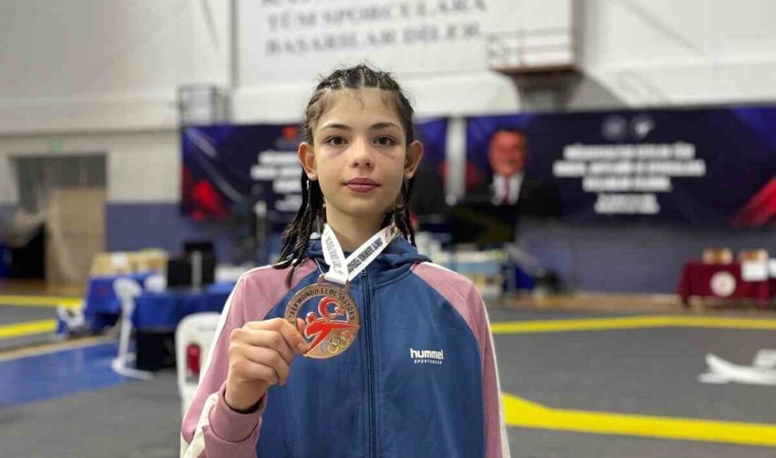 Bilecikli taekwondocular elde ettiği derecelerle Türkiye Şampiyonası finallerine uzanan başarıya