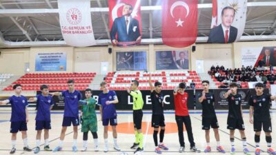 Bilecik’te düzenlenen Okul Spor Faaliyetleri Genç Erkek Futsal Müsabakaları sona