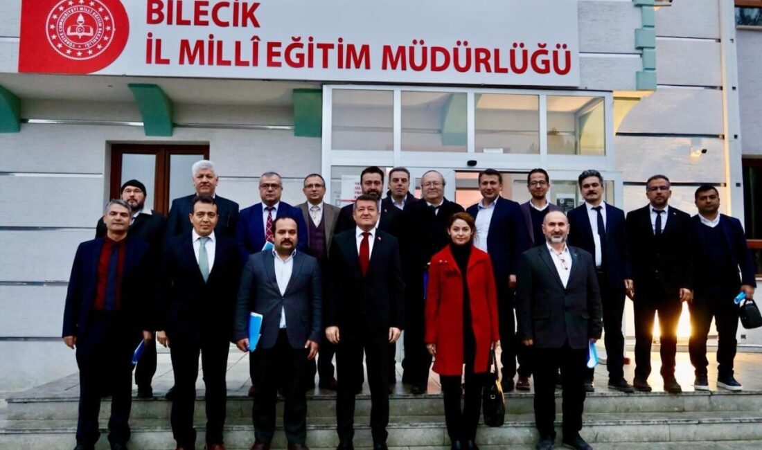 Bilecik’te Meslek Liseleri 2025-2026 Eğitim-Öğretim Yılı değerlendirme toplantısı yapıldı. Bilecik