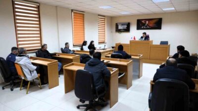 Bilecik’in Söğüt ilçesinde müteahhitlere yönelik bilgilendirme toplantısı gerçekleştirildi. Söğüt Belediyesi