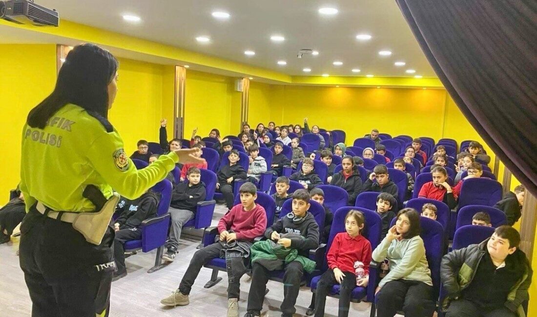 Bilecik’te “Trafik Dedektifleri Projesi” kapsamında öğrencilere eğitim verildi. Bilecik İl