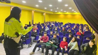Bilecik’te “Trafik Dedektifleri Projesi” kapsamında öğrencilere eğitim verildi. Bilecik İl