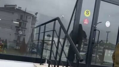 Bolu’da kimliği belirsiz bir kişi tarafından emlak ofisine düzenlenen silahlı