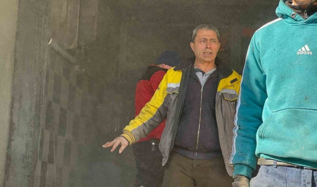 Bolu’da oto kuaför dükkanında çıkan yangın, itfaiye ekiplerinin hızlı müdahalesiyle