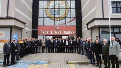 DÜZCE (İHA) – Düzce Valisi Mehmet Makas, İl Özel İdaresinin