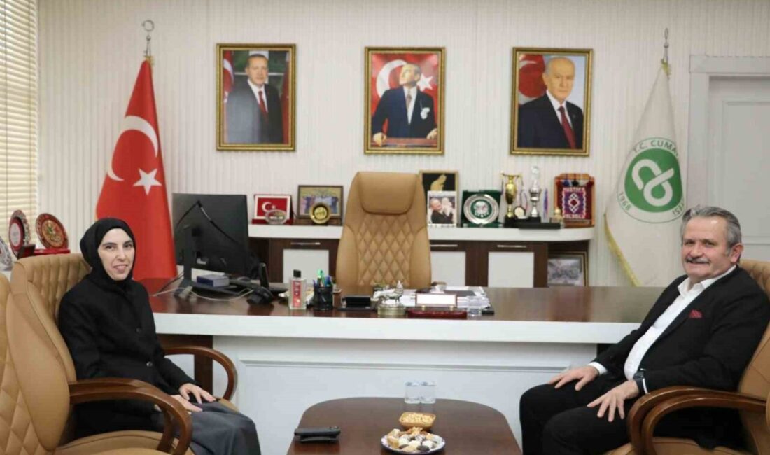 DÜZCE (İHA) – Cumayeri Kaymakamı Şeyma Şendur, Cumayeri Belediye Başkanı