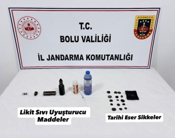 Bolu’da jandarma ekiplerince gerçekleştirilen arama faaliyetlerinde bir araçta uyuşturucu hammaddesi