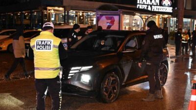 DÜZCE (İHA) – Düzce’nin Konuralp bölgesinde polis ekiplerince yapılan huzur