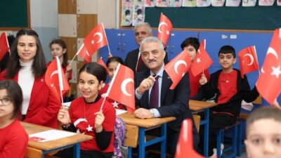 2026 eğitim ve öğretim yılının ikinci dönemi başladı. Vali Mehmet