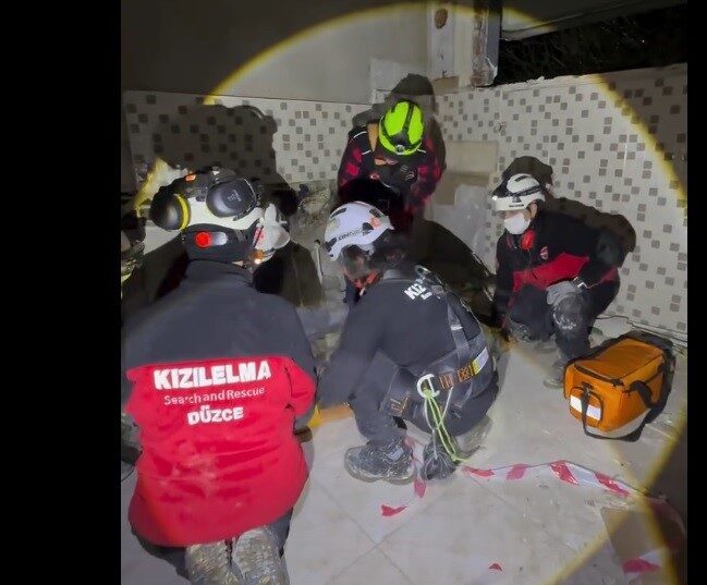 Kızıl Elma Arama Kurtarma Derneği, orta seviye akreditasyon süreci kapsamında