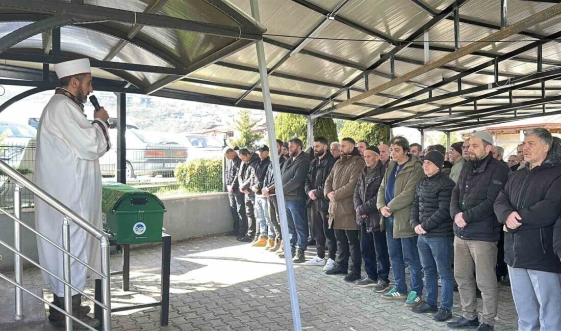 Sakarya’nın Arifiye ilçesinde eşinin tabancayla vurarak öldürdüğü kadın, Serdivan ilçesinde