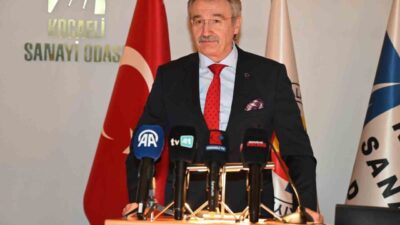 Eski Devlet Bakanı Kürşad Tüzmen, sanayide yaşanan istihdam ve nitelikli