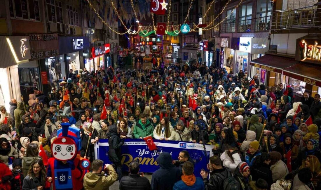 Gebze’de Ramazan ayının gelişi dolayısıyla fener alayı yürüyüşü ve çeşitli