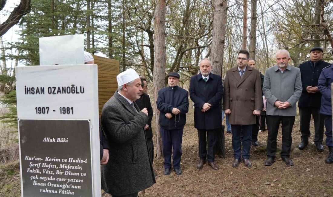 Başta “Çanakkale Türküsü” olmak üzere çok sayıda eseri TRT repertuvarına