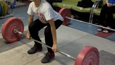 Bilecik Gençlik ve Spor İl Müdürlüğü bünyesinde sürdürülen halter antrenmanlarında