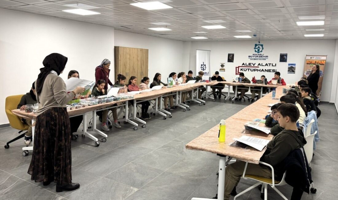 Kocaeli’de ilkokul öğrencileri, sıfır atık bilincini yaygınlaştırmak amacıyla düzenlenen atölye